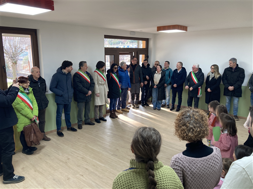 Un nuovo capitolo per la scuola di Mezzenile!